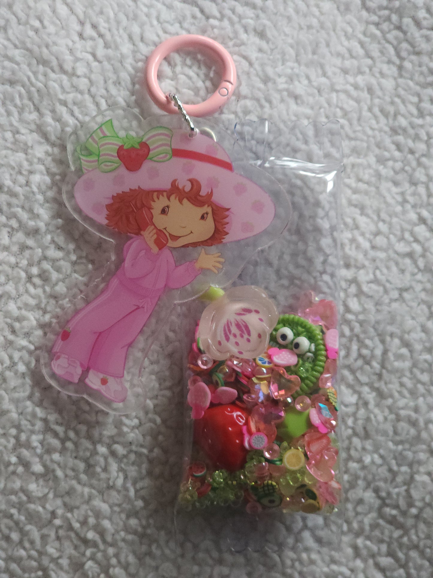 Strawberry Shaker Charm Accessory